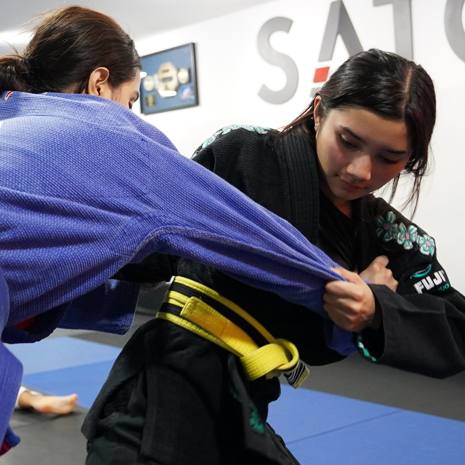 Clase de Teens Jiu Jitsu